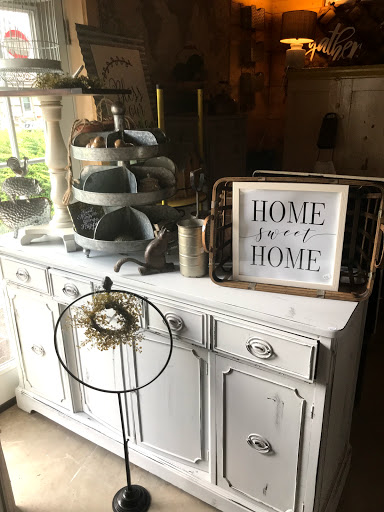 Farmhouse Finds, South New Berlin NY - Thumbnail