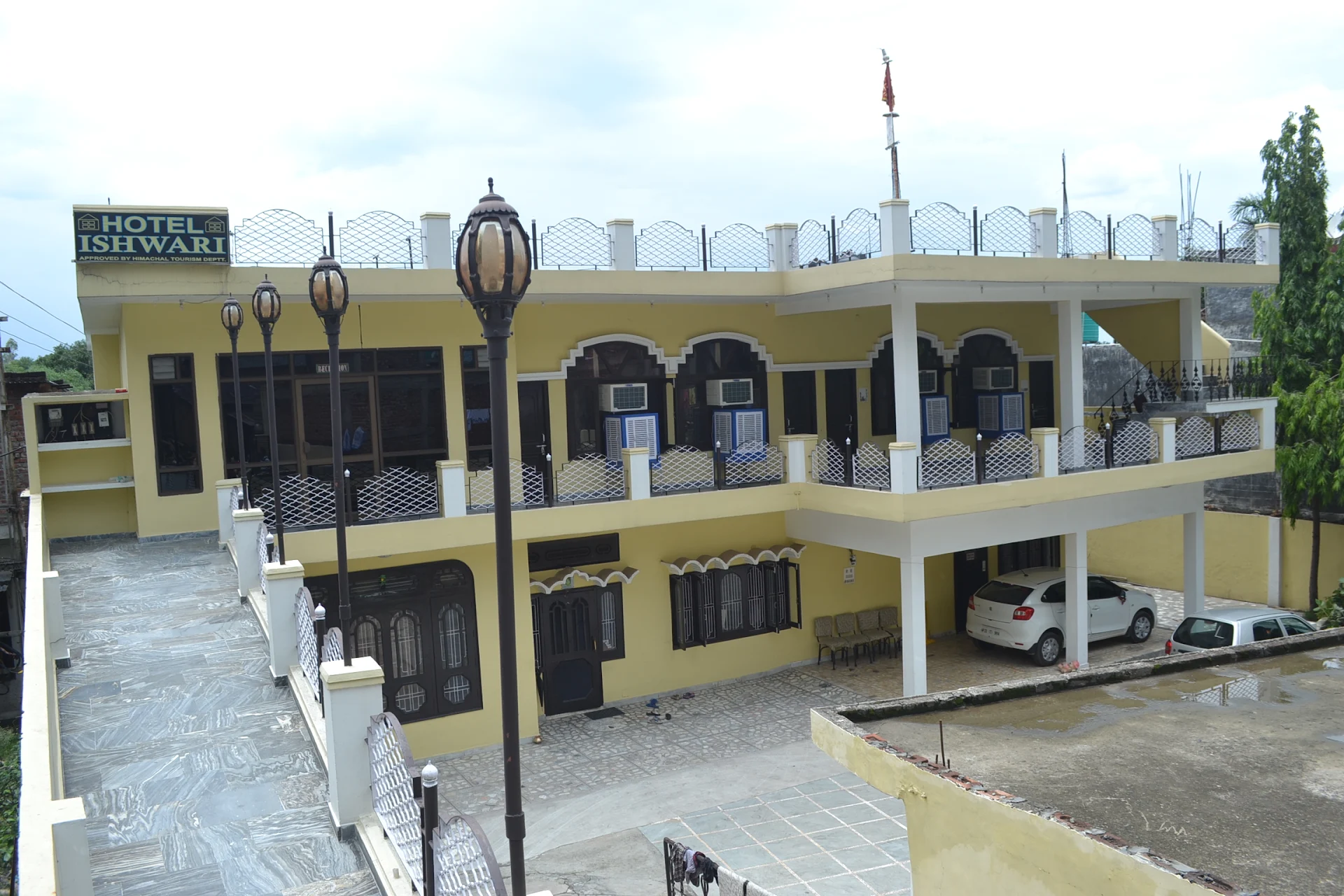 HOTEL ISHWARI