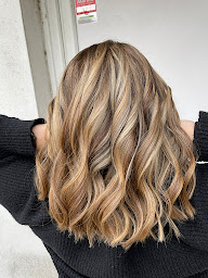 Photo n°15 de CCCOIFF à Billère (Salon de coiffure)