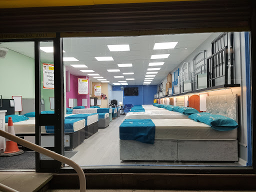 Beds 4 u Ashton in Makerfield bed showroom - Thumbnail