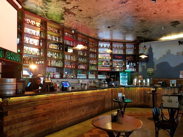 Bar Aurora