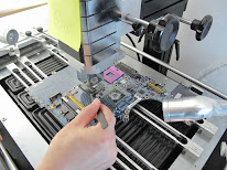 POINT DE WU à Paris