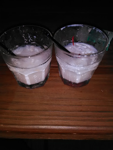Tinyz Tavern Gallery - United States