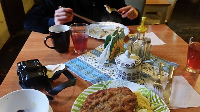 Resto Bar Pierogarnia "Zielony Kredens "