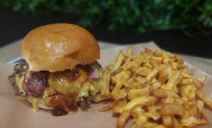 Photo n°18 de GRIZZLY - SMASH BURGER & FRIES à Boulogne-sur-Mer (Snack)