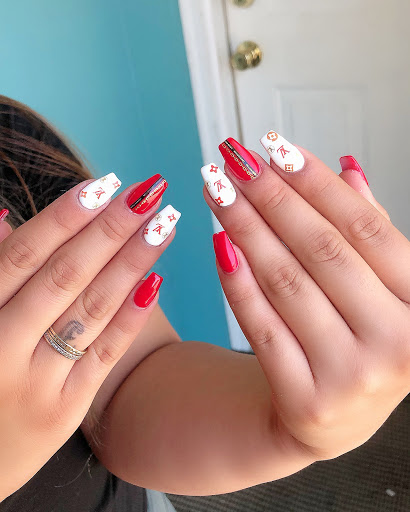 DIAMOND LUXURY NAILS - Thumbnail