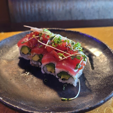 JP Nori Sushi & Asian Cuisine by null