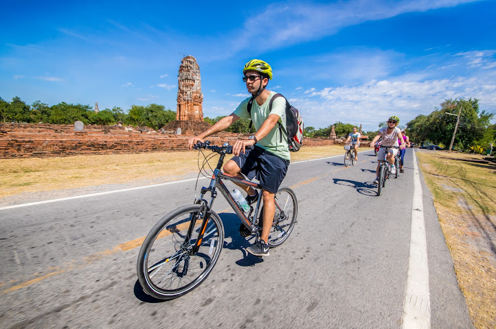 Discova Day Tour Shop Bangkok by null