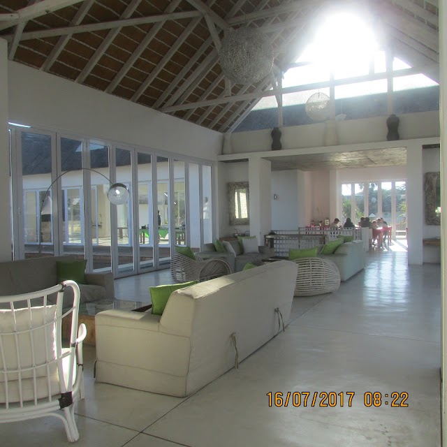 Emanya@Etosha Game Lodge