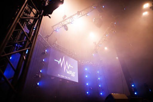 WAVE EVENT - Visual