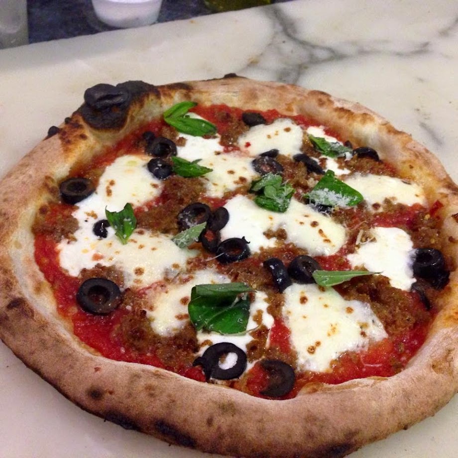 Pizaro's Pizza Napoletana