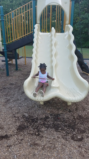 Colony Pines Park - Thumbnail