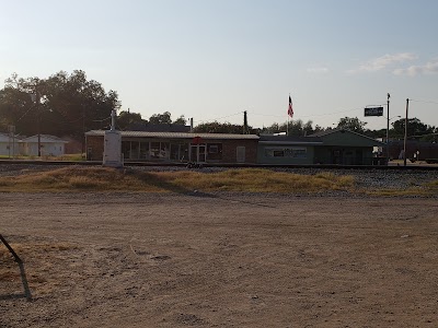 Country Cream Drive-In