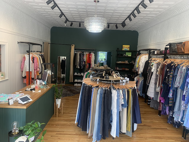 The Round Rack by null