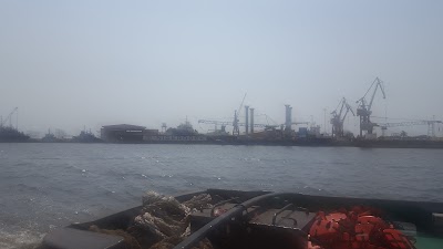 Photos of Tin can Island