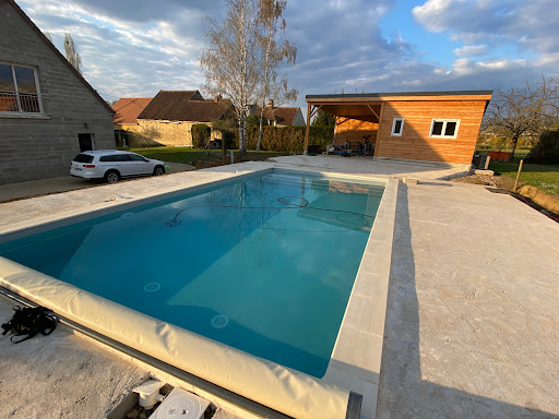 Photo de MB5 Piscine à Chablis (89800)
