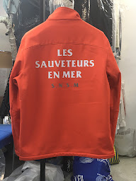 Photo n°2 de Cavalaire Pressing à Cavalaire-sur-Mer (Pressing)