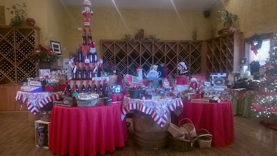 Photos of Cypress Bend Vineyards