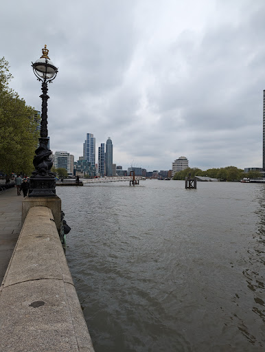 Lambeth Bridge - Visual