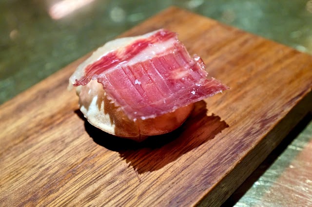 é by José Andrés