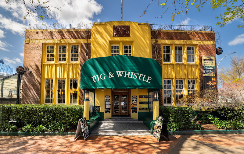 Pig & Whistle — photo