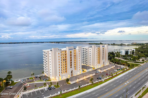 Silvia Mozer | REALTOR Gallery - United States