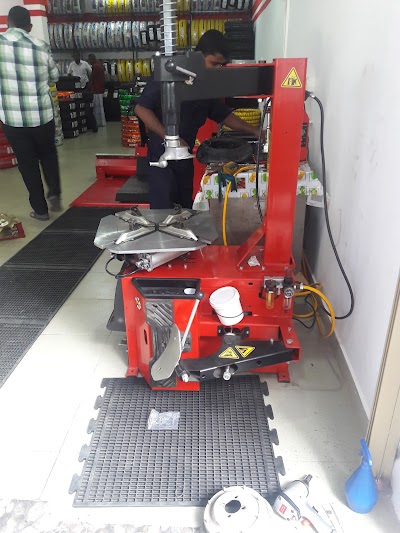 Photos of Damith Lanka Tyre House
