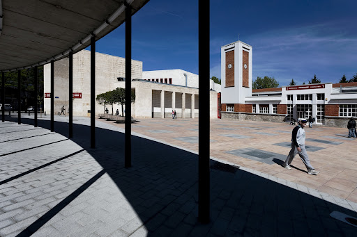 Iparraldeko Liburutegia / Biblioteca de Iparralde - Thumbnail