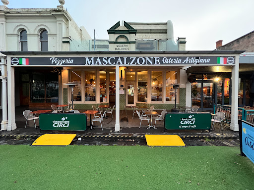 Mascalzone Williamstown - Visual