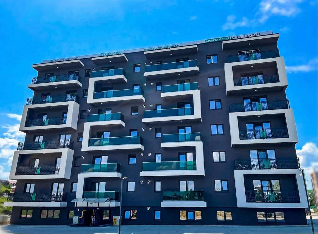 Excentric Apartments
