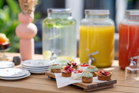 Renaissance Bordeaux Hotel by null