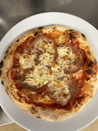 Photo n°2 de Pizza Take Away by Hotel Chamois à Huez (Pizzeria)