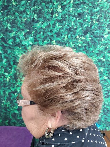 Martha's Image Hair Studio - Thumbnail