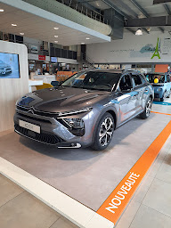 Photo n°6 de ETS JB PELLET – Citroën à Bourgoin-Jallieu (Vendeur de voitures d'occasion)