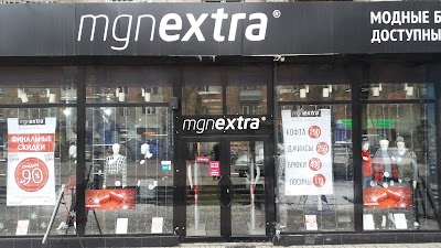 Photos of mgnEXTRA B2