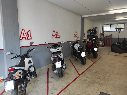 Autoscuola Traverso s.n.c