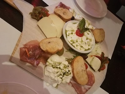 Mazzo Mozzarella & Wine Bar