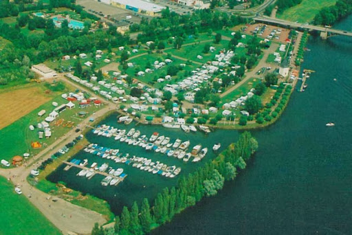 Water sports & leisure center Kreusch - Thumbnail