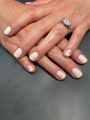 Soul To Sole Nail Care interior view