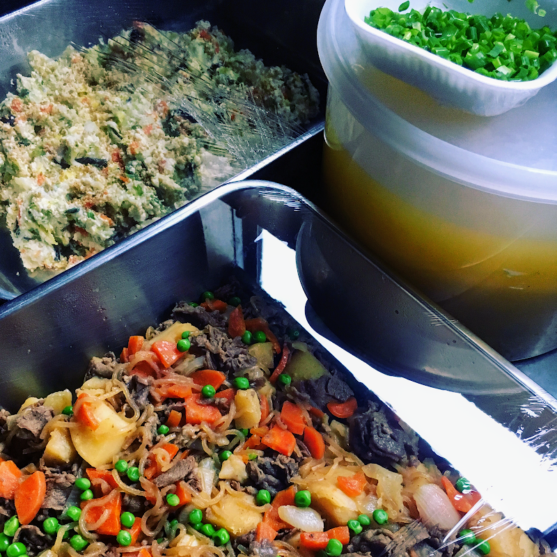 オチアイストアー 仕出し部（三名）