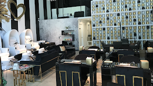 Photo of ALIBI Nail Beauty Bar
