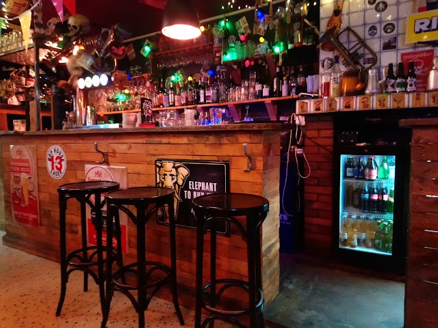 Le Charbon