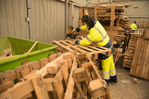 Photo n°2 de SUEZ - Recyclage et valorisation France à Chauny (Service de gestion des déchets)