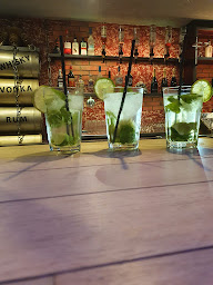 Photo n°4 de Wanted club à Saint-Marcel (Club de divertissement pour adultes)