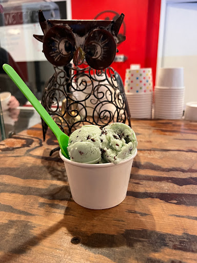 Hoot Owl Farm House Homemade Ice Cream - Thumbnail