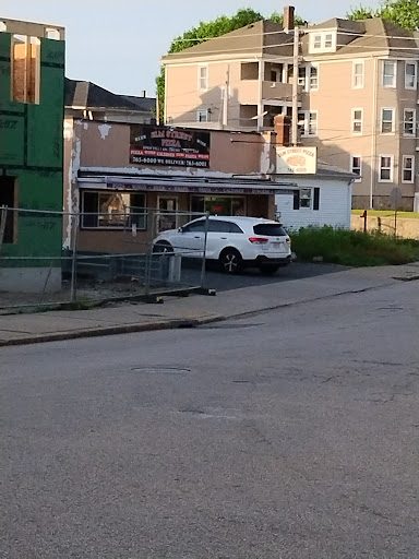Elm Street Pizza - Thumbnail