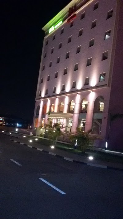 Photos of Ibis Styles Iu Luanda Cacuaco