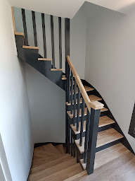 Photo n°36 de Le Guen Peinture - Peinture et décoration à Lannion à Cavan (Service de pose de parquet)