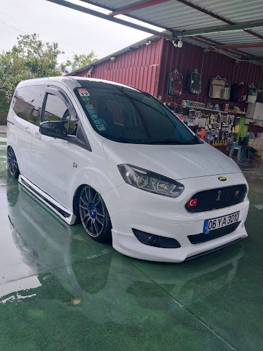 Uçar Oto Yıkama Kuaför