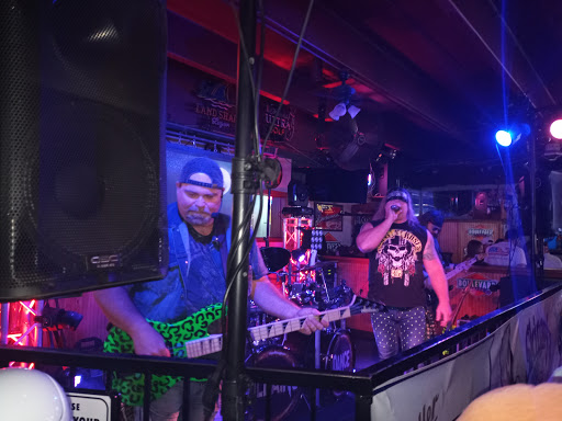 Skinny's Sports Bar & Grill - Thumbnail